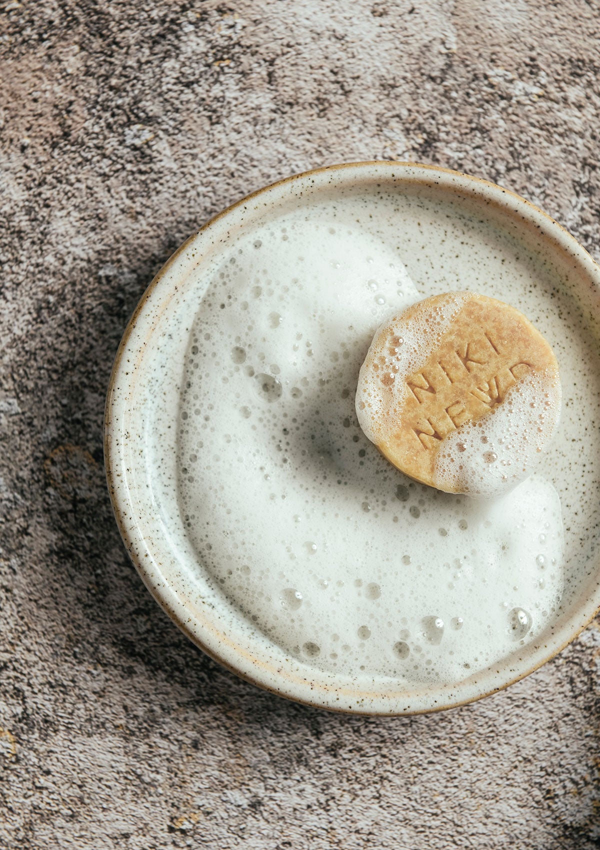 Niki Newd® Oatmeal Soap — daily cleanser for face, ideal for a natural and gentle skincare routine.