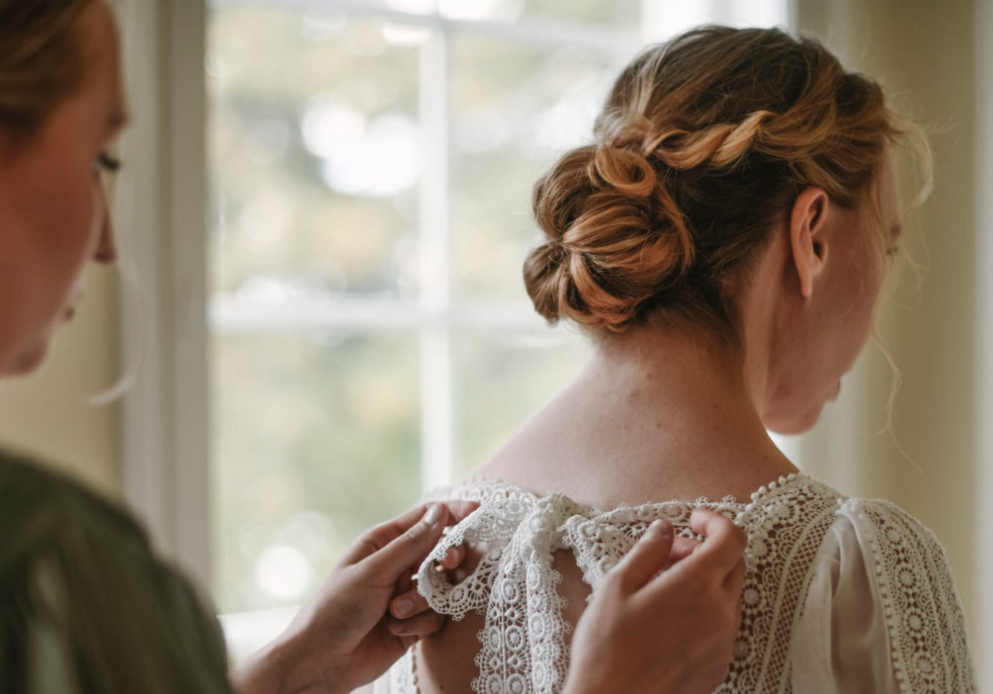 Hääkampaus ja meikki Helsingissä-Niki Newd