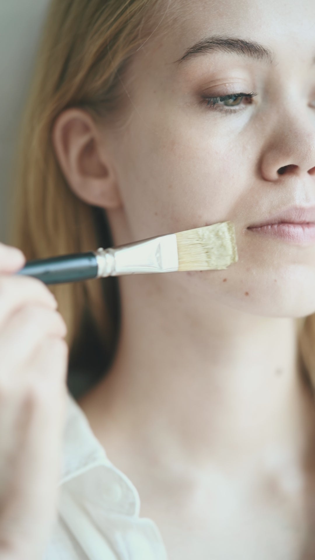 Use Niki Newd® Spruce Sprout Mask weekly – organic facial mask that purifies, balances, and refreshes oily skin naturally.