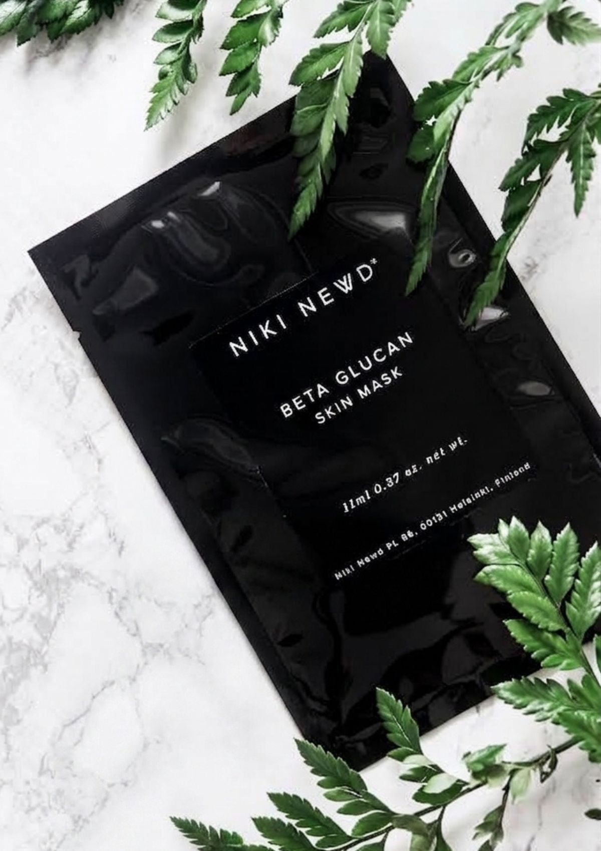 Niki Newd® Betaglucan Skin Mask – soothing oatmeal mask with colloidal oats, ideal for sensitive skin and calming first-aid care.